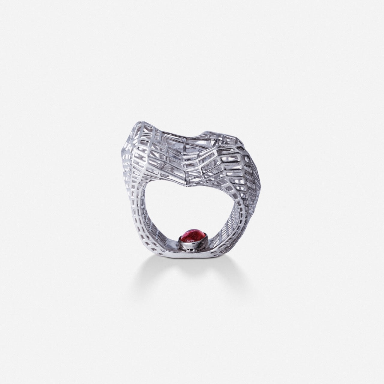 Cagey Distorted Ring