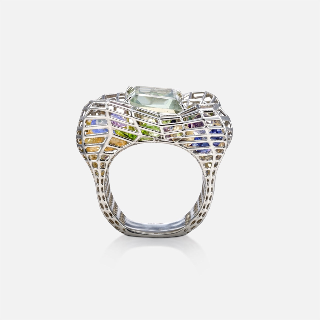 Cagey Distorted Ring