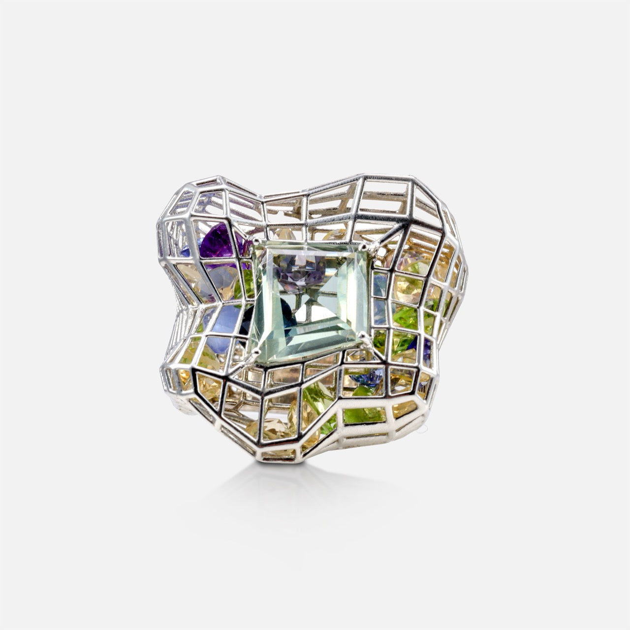 Cagey Distorted Ring