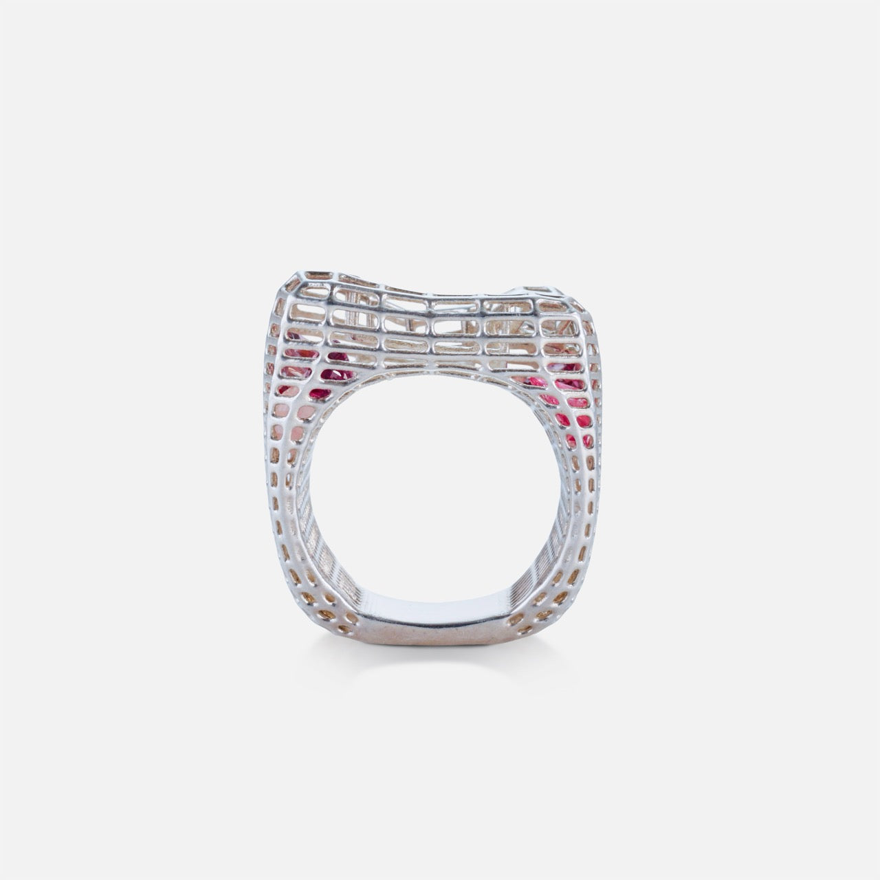 Cagey Distorted Ring