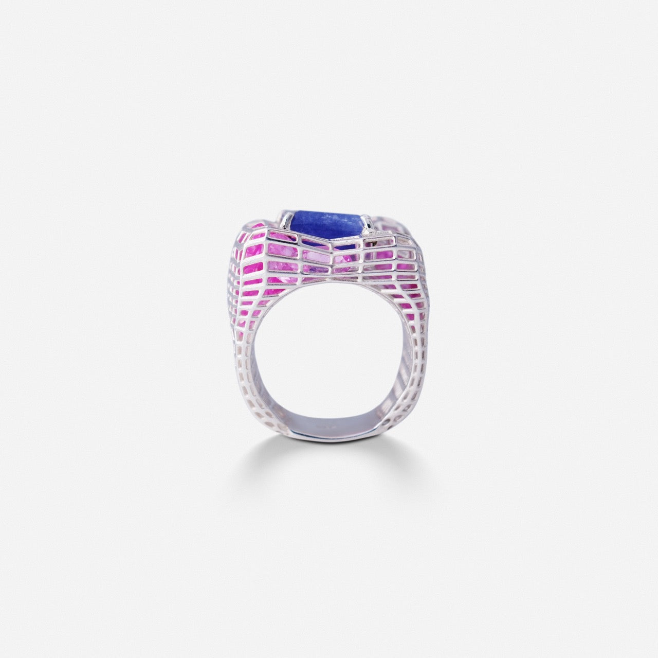 Cagey Distorted Ring
