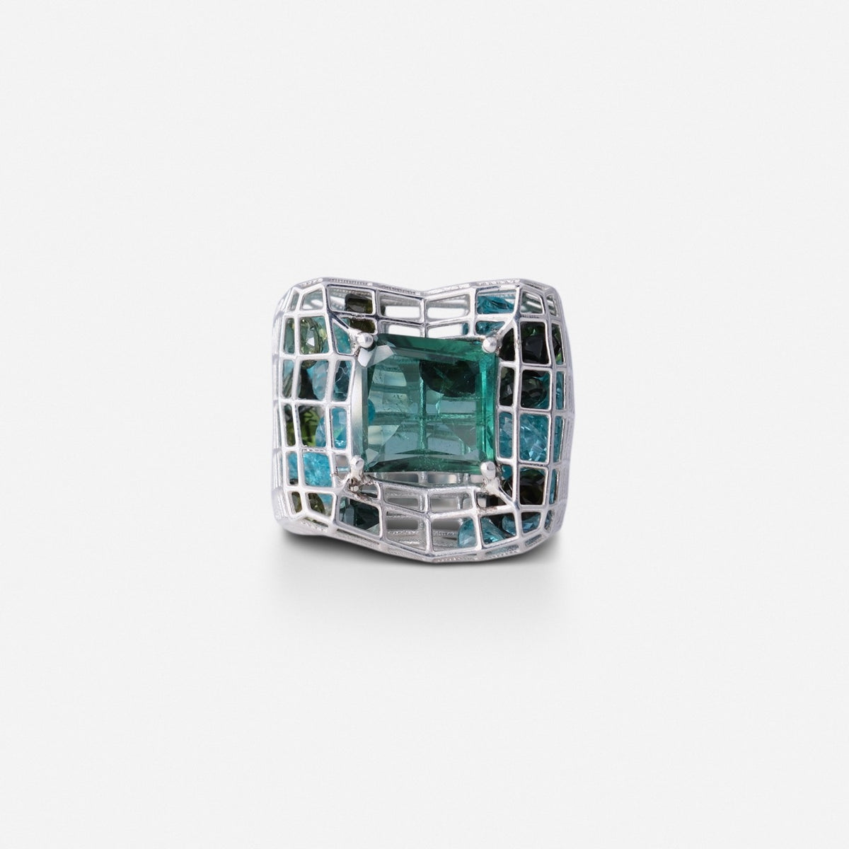 Cagey Distorted Ring