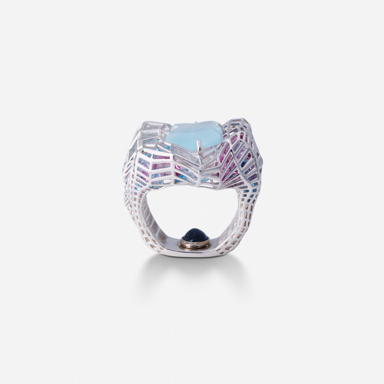 Cagey Distorted Ring