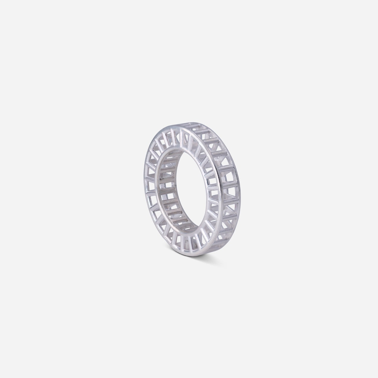 Cagey Banded Ring