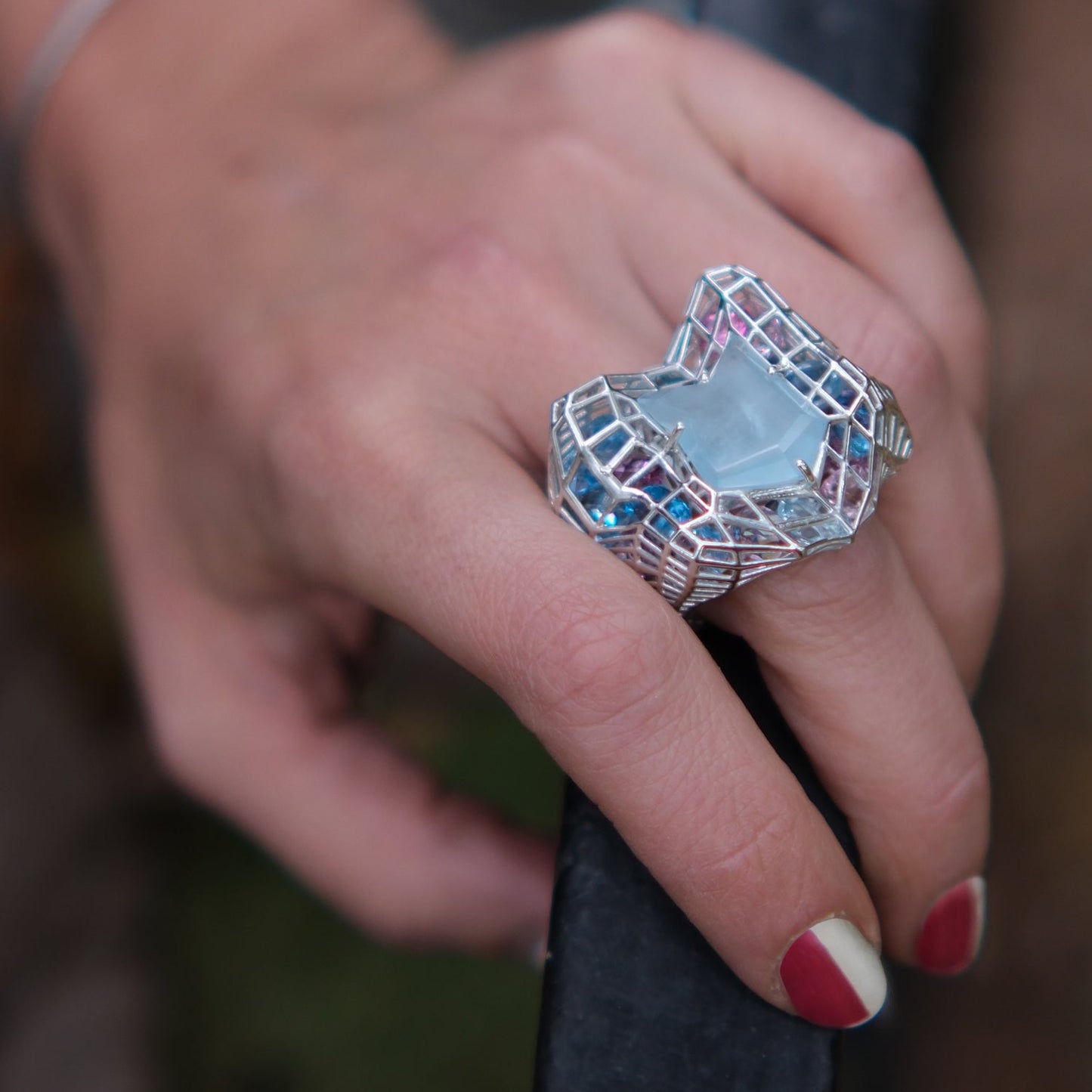 Cagey Distorted Ring