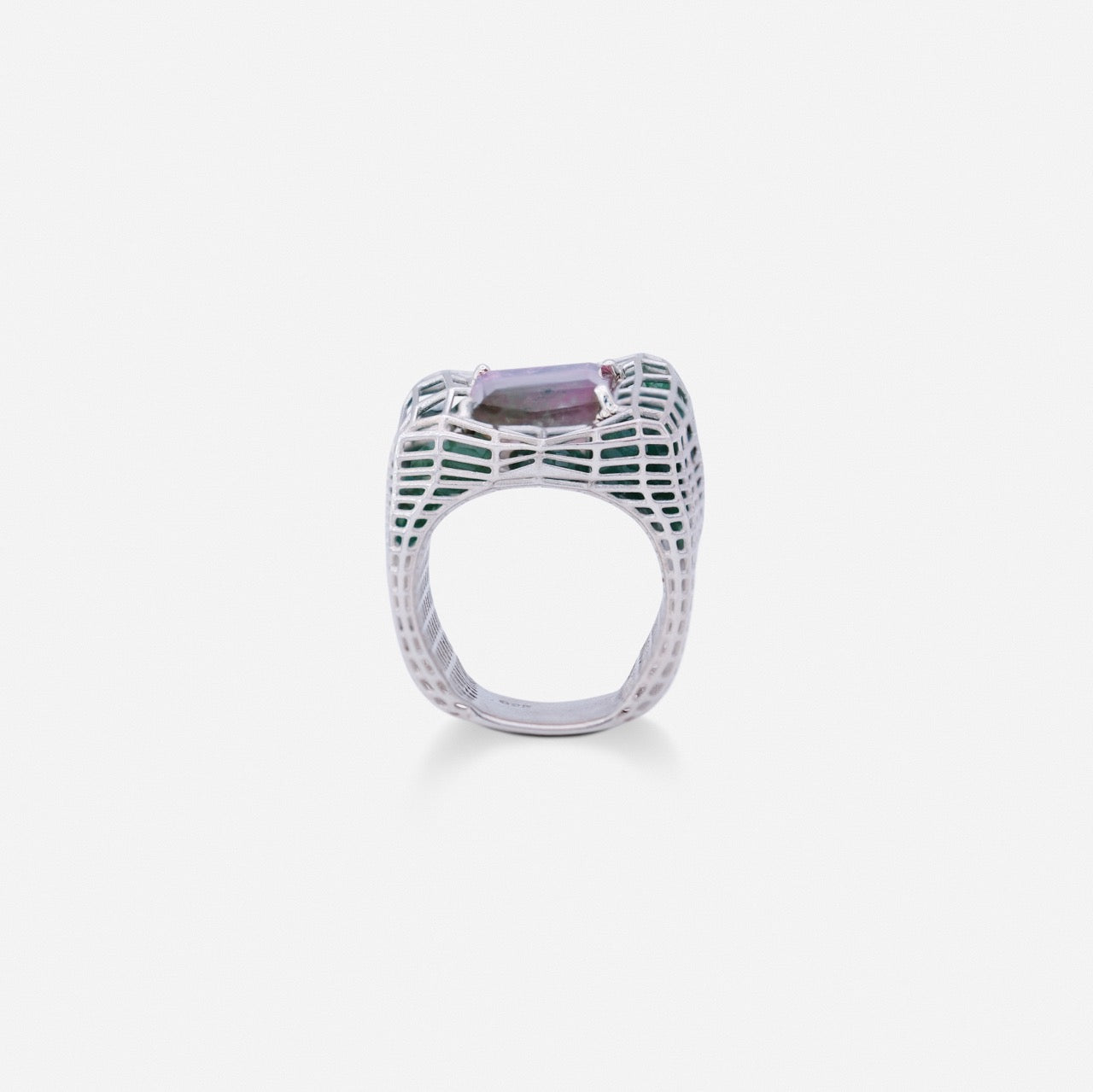 Cagey Distorted Ring