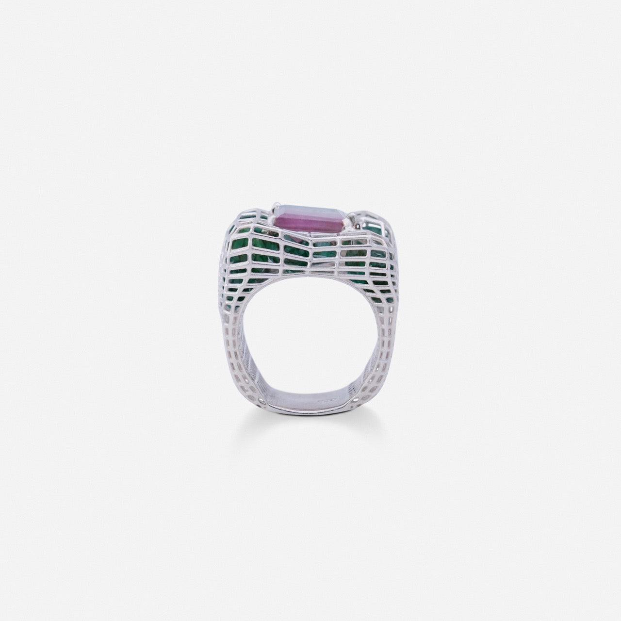 Cagey Distorted Ring