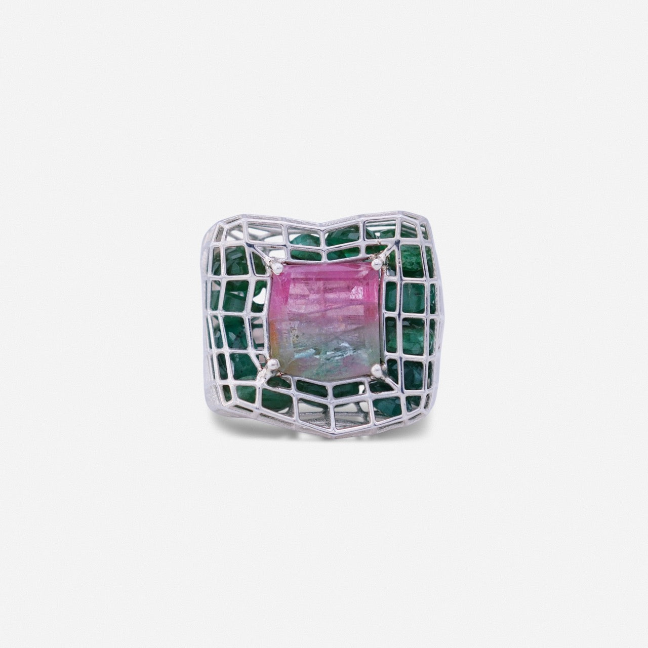 Cagey Distorted Ring