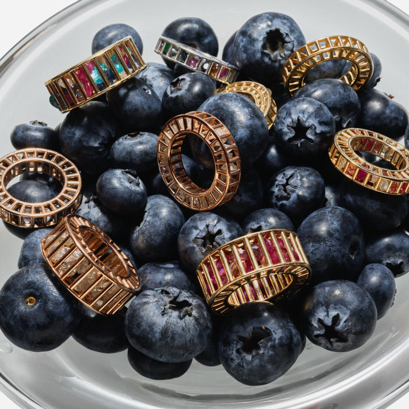 Cagey Banded Ring