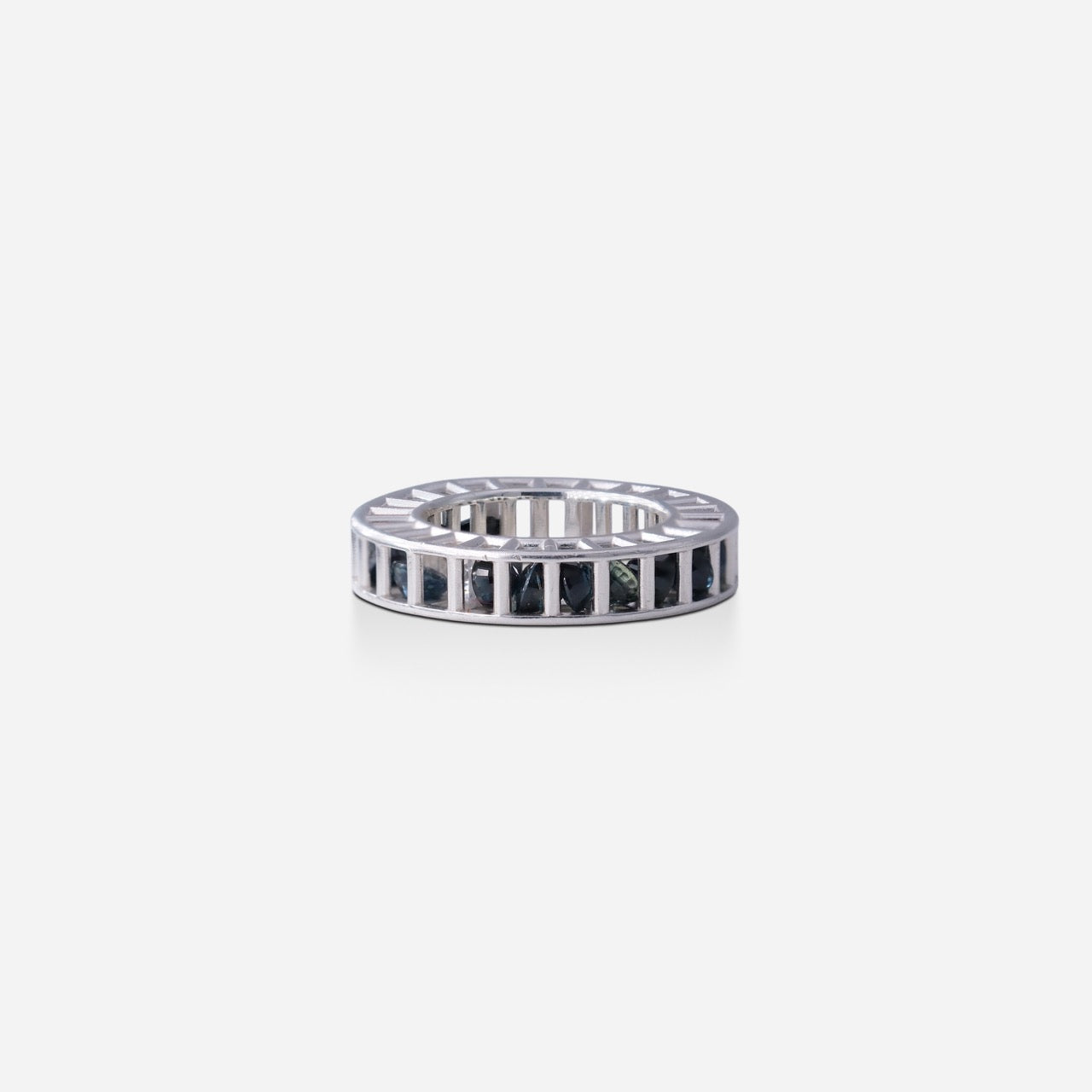 Cagey Banded Ring