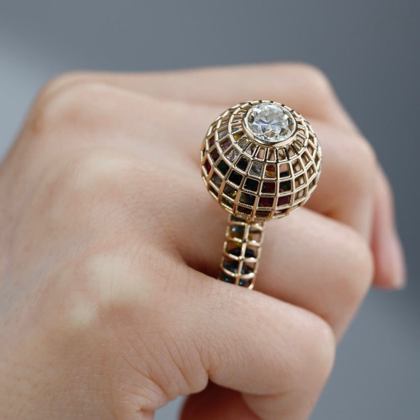 Round N Round Rattled Ring