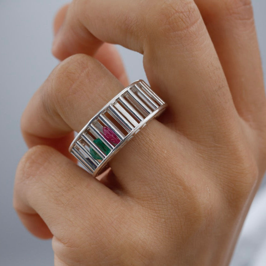 Chubby Cagey Banded Ring