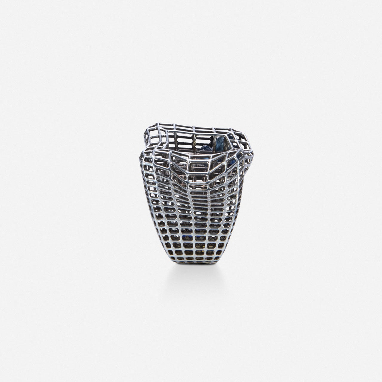 Cagey Distorted Ring