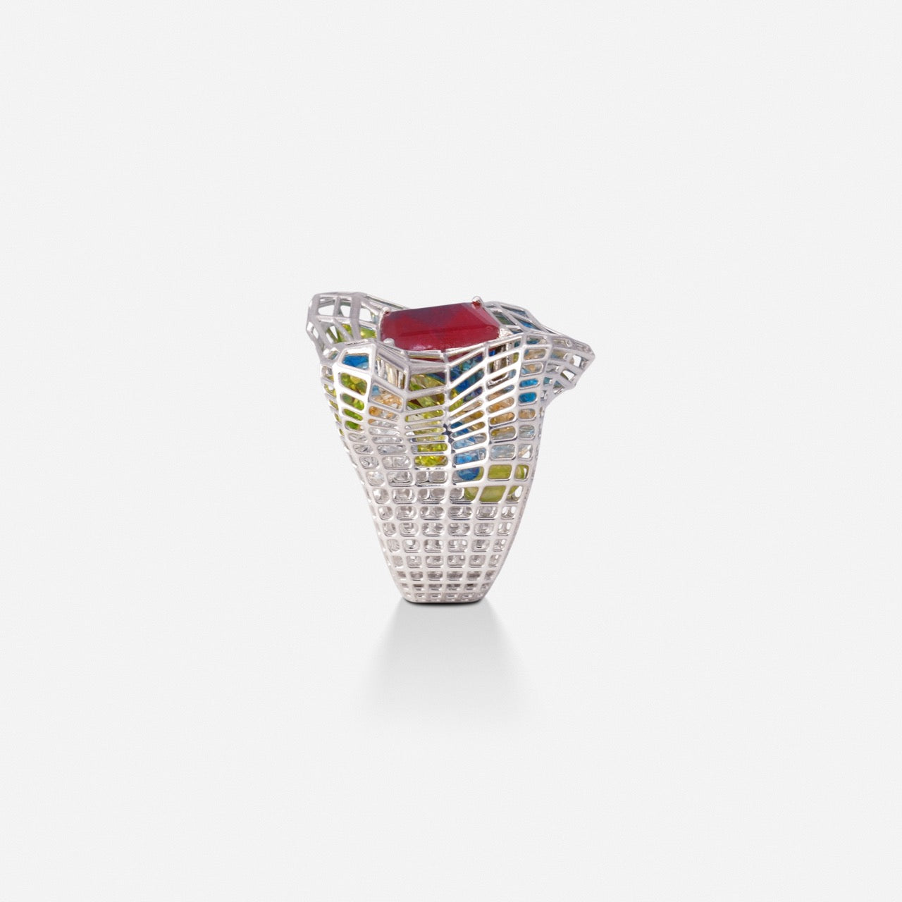 Cagey Distorted Ring